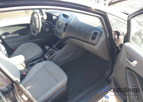 2018 Kia Forte Lx из США, поврежденный, VIN 3KPFL4A77JE247867